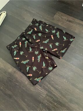 NWT XXXL Warehouse One swim shorts
